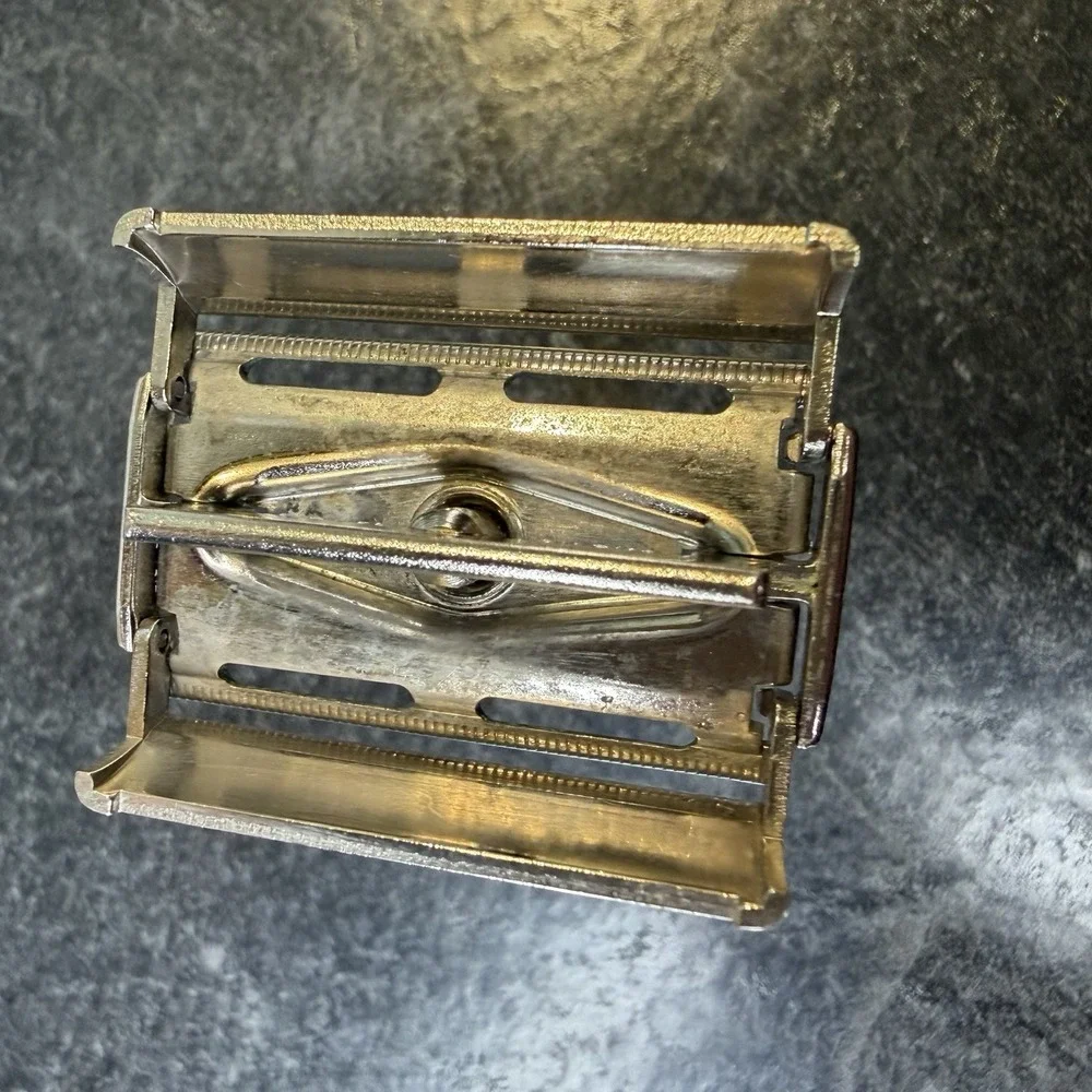 Vintage 1956 Gillette B2 TTO Flare Tip Super Speed DE Safety Razor